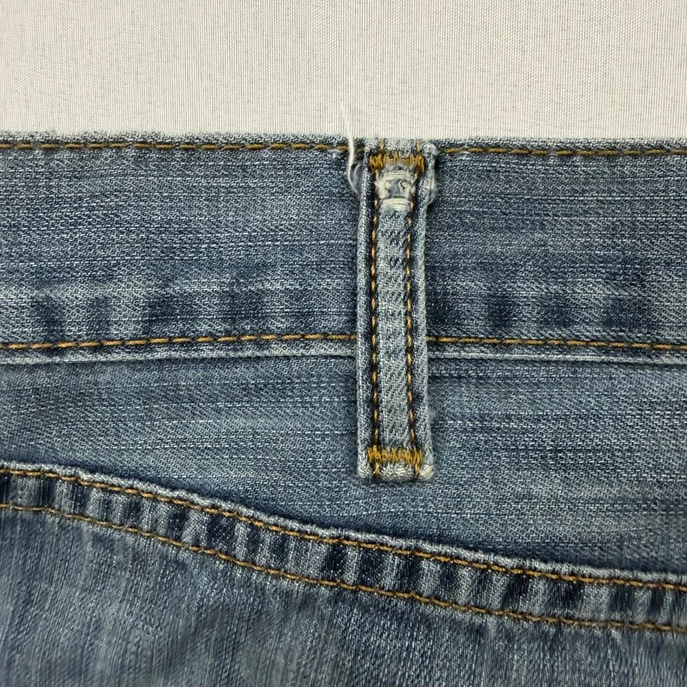 Levi's 505 Regular Fit Jeans Mens 38x30(29) Blue‎ Medium Wash Straight Leg Denim
